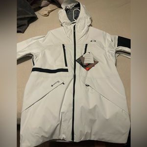 Oakley rain coat